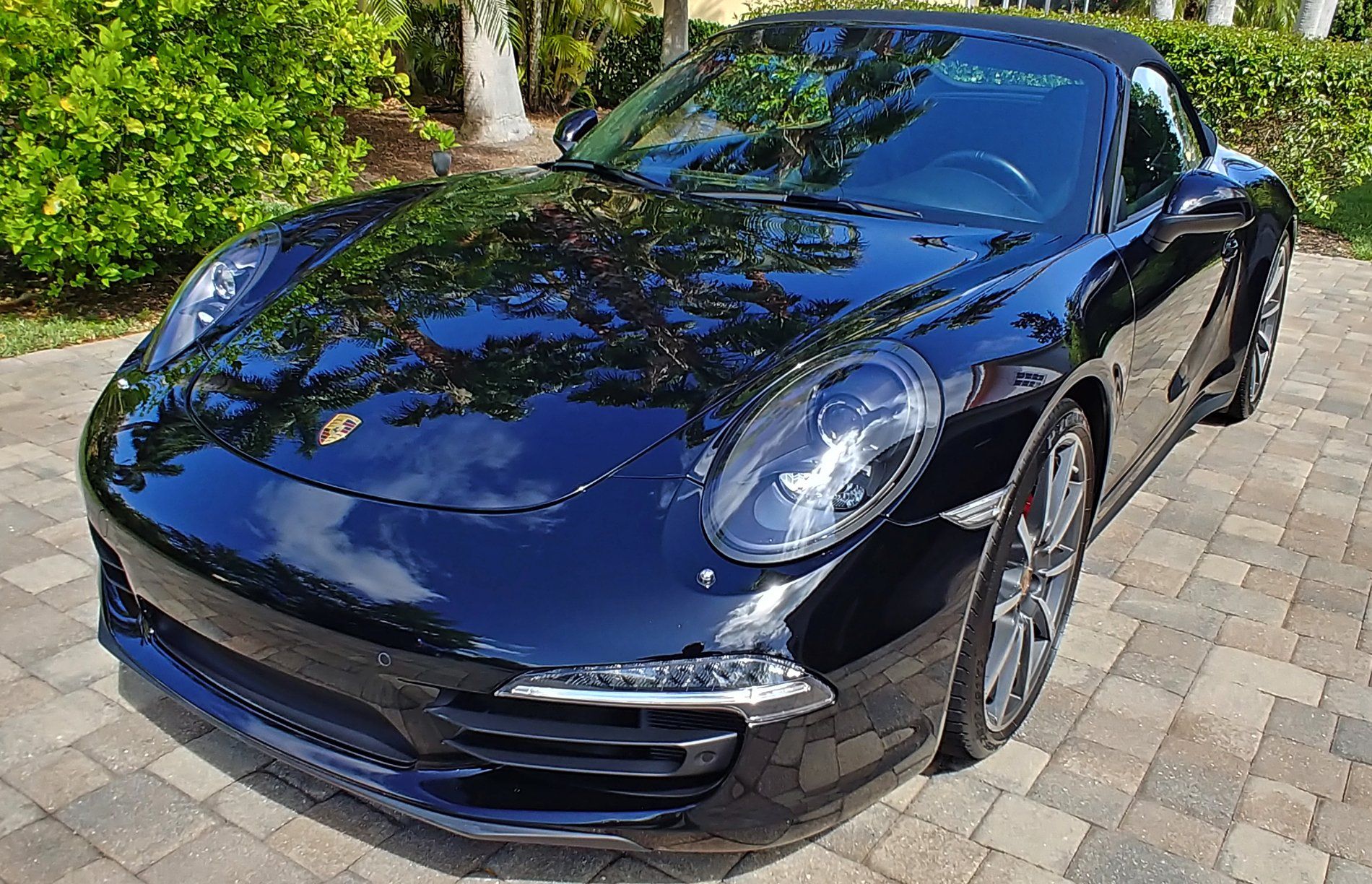Black Porsche