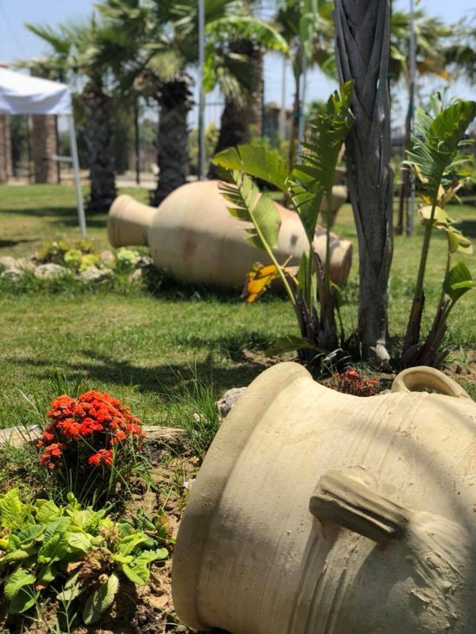 Location immersa nella natura