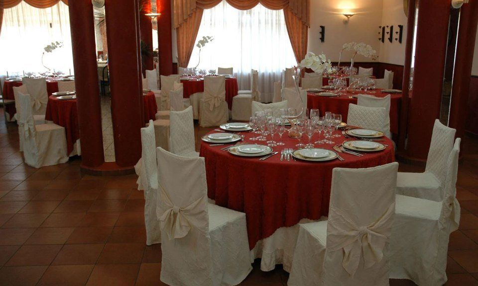 Elegante ristorante per ricevimenti