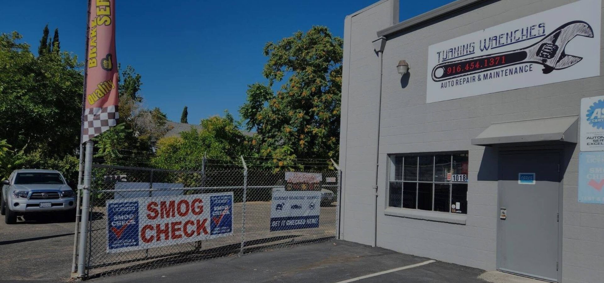 Banner | Turning Wrenches Auto Repair & Maintenance