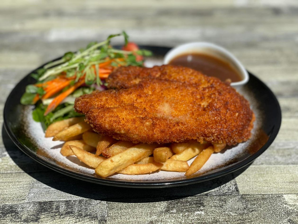 Schnitzel With Fries & Veggies — Roundabout Inn in Gloucester, NSW