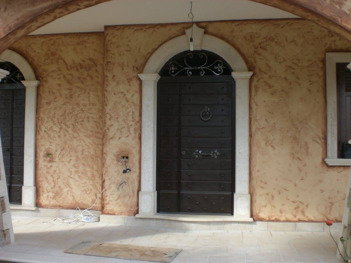 architrave portone in marmo