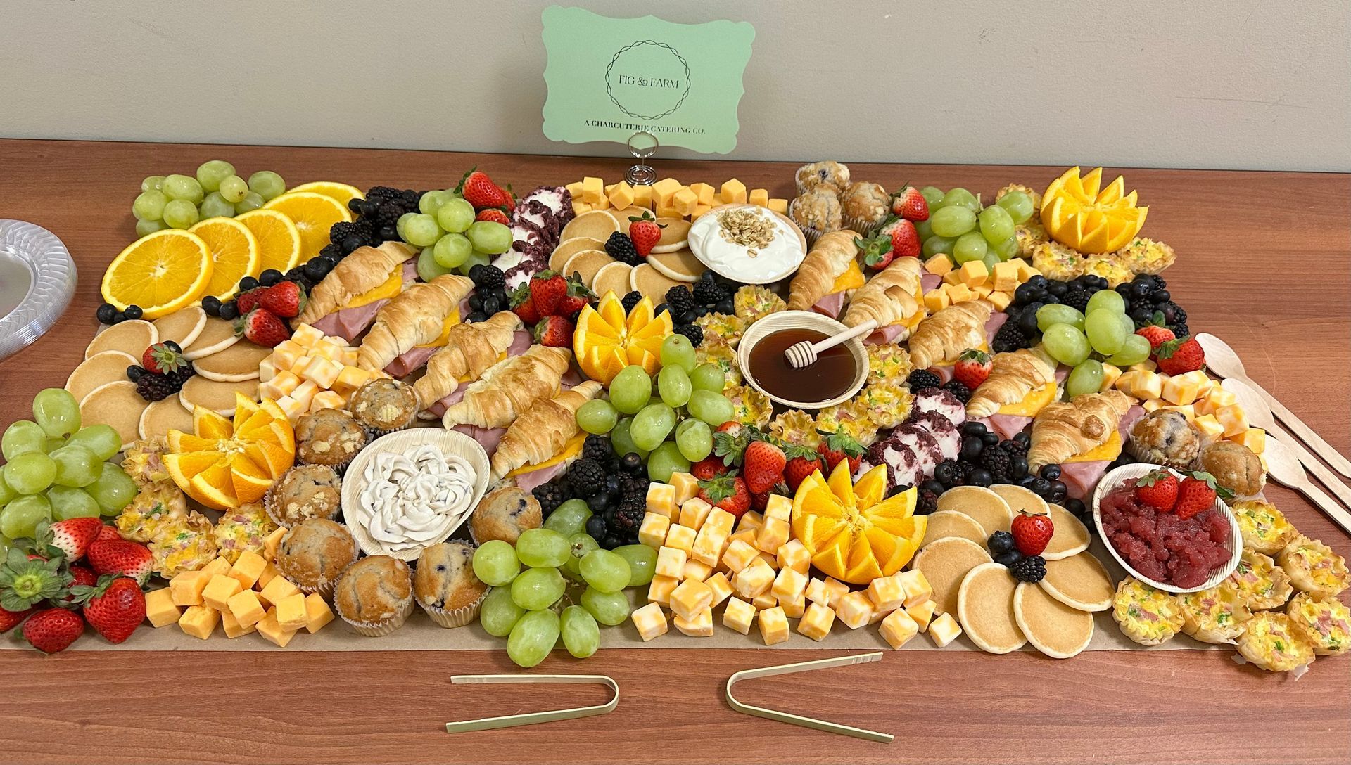 brunch charcuterie table.