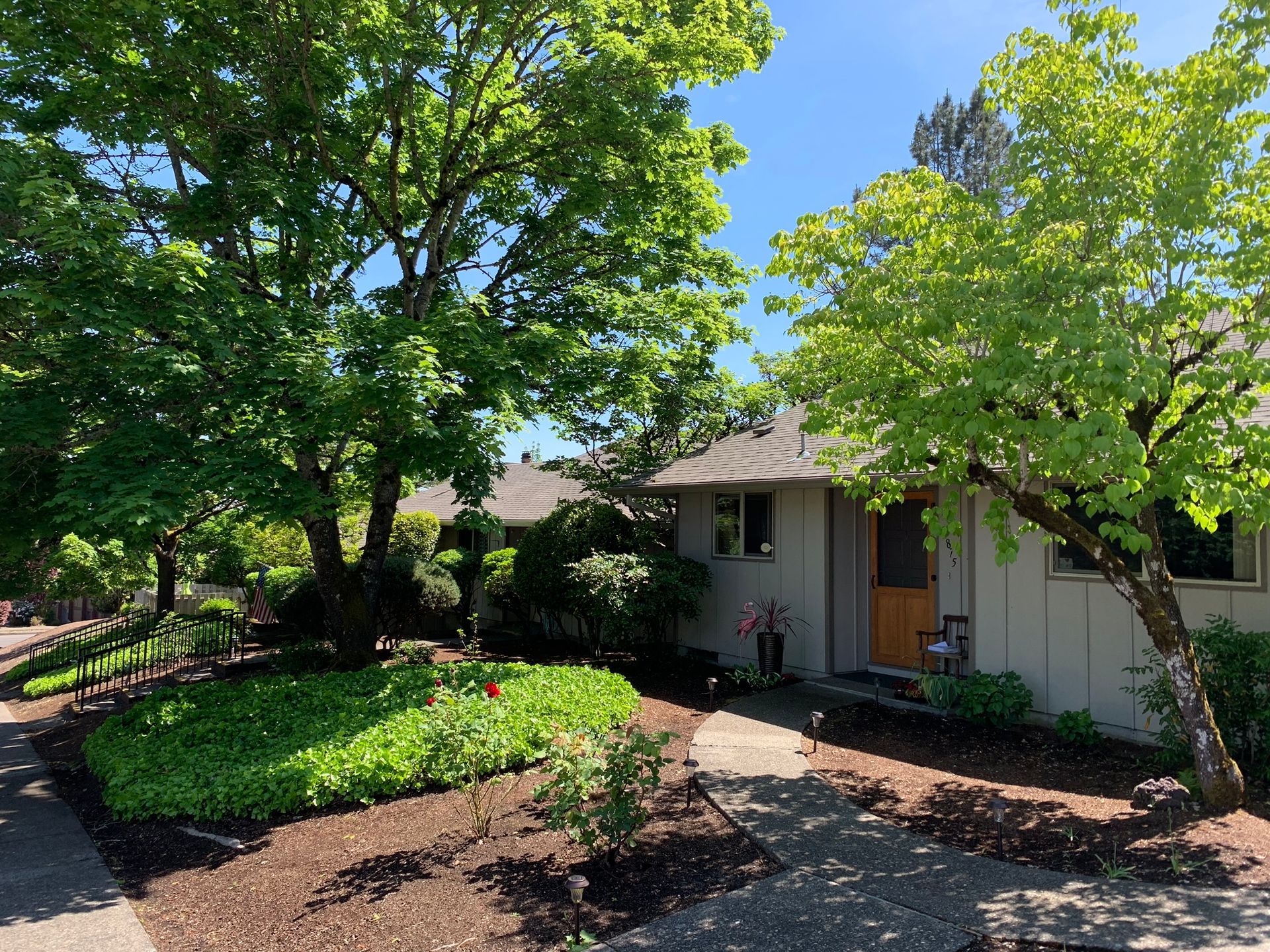 Hilltop & Ridgecrest