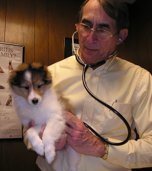 Larry Baum D.V.M. | Hamilton, OH | Animal Dixie Clinic