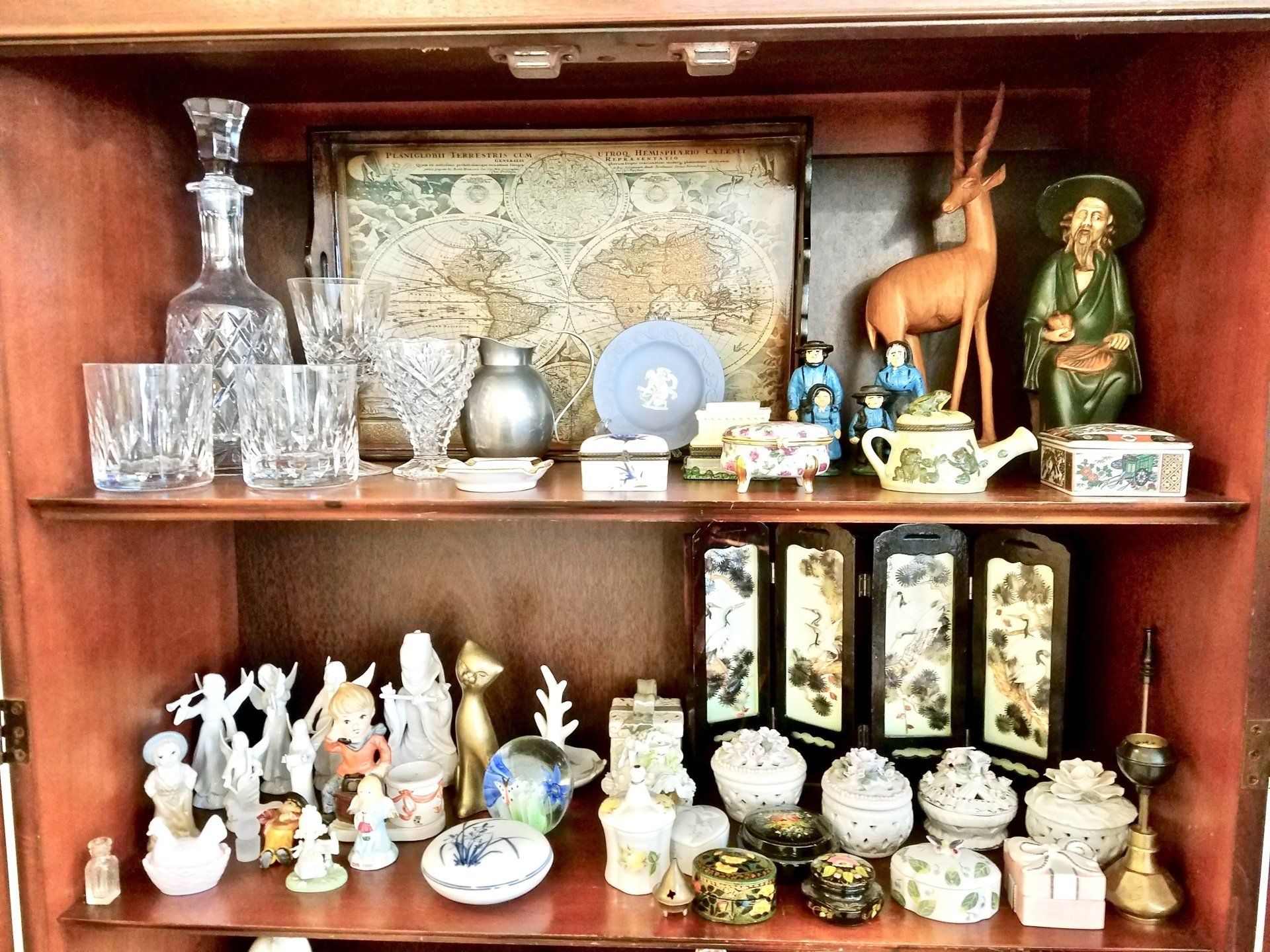 Figurine Collection — Vienna, VA — Fairfax Estate Sales TFV