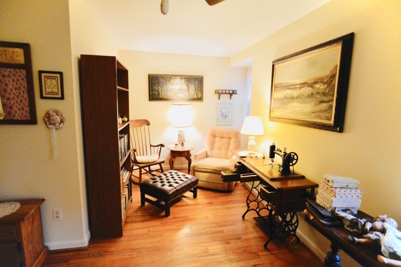 Organized Study Room — Vienna, VA — Fairfax Estate Sales TFV