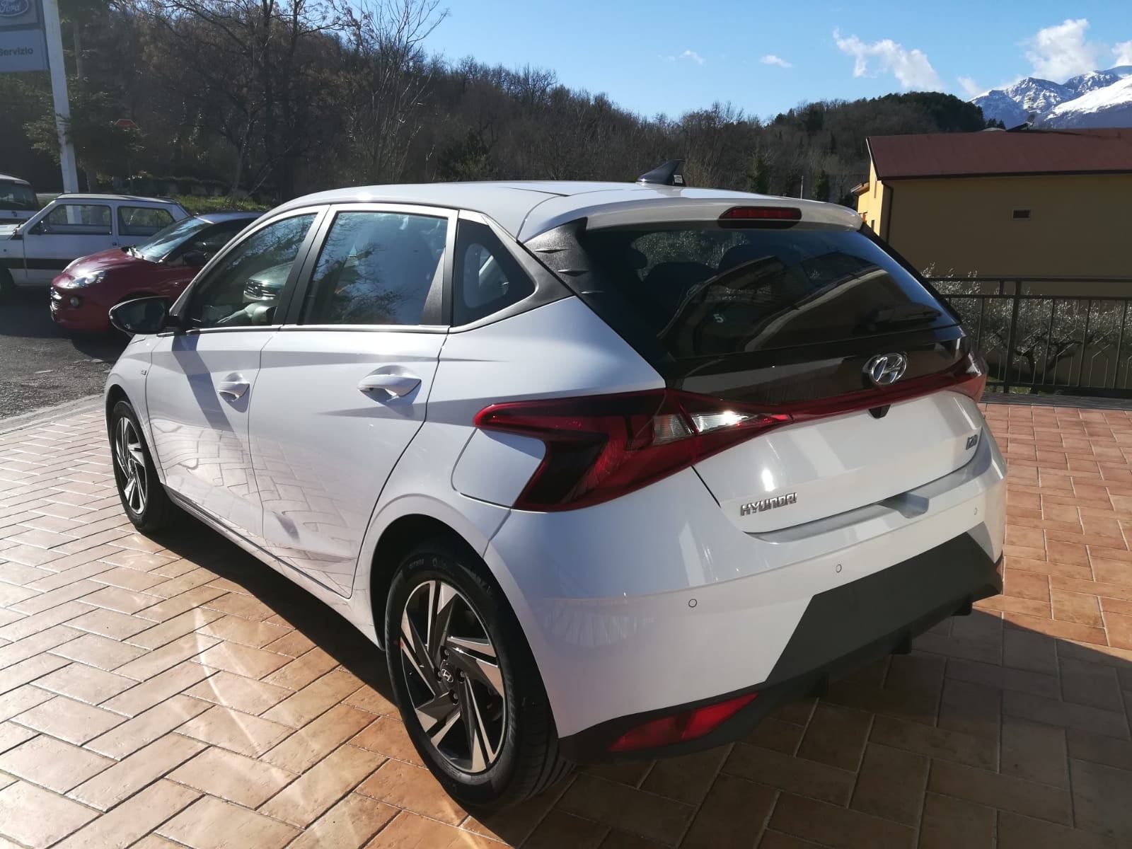 Hyundai nuovo modello ibrida