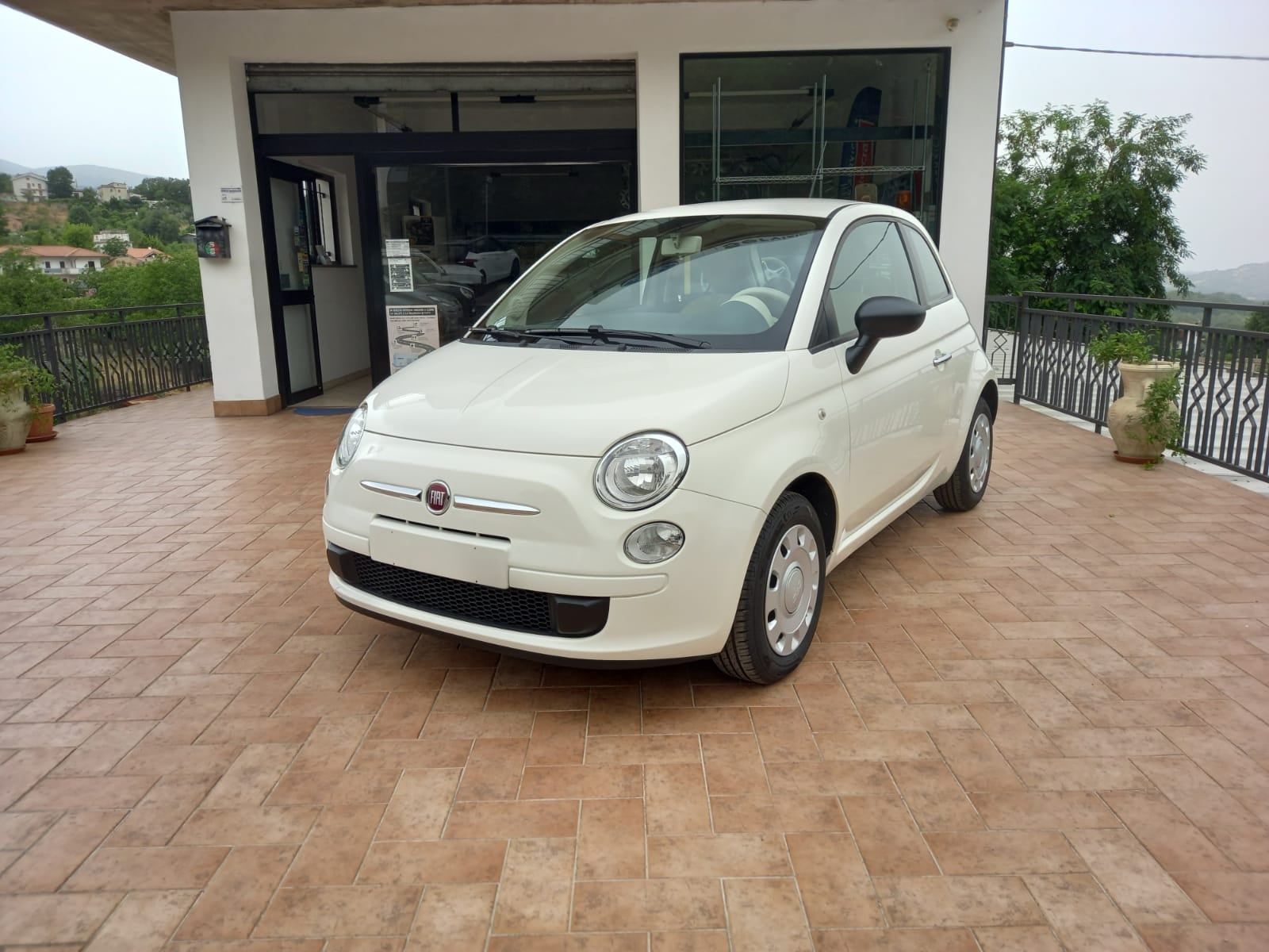 fiat 500 avorio usata veduta frontale
