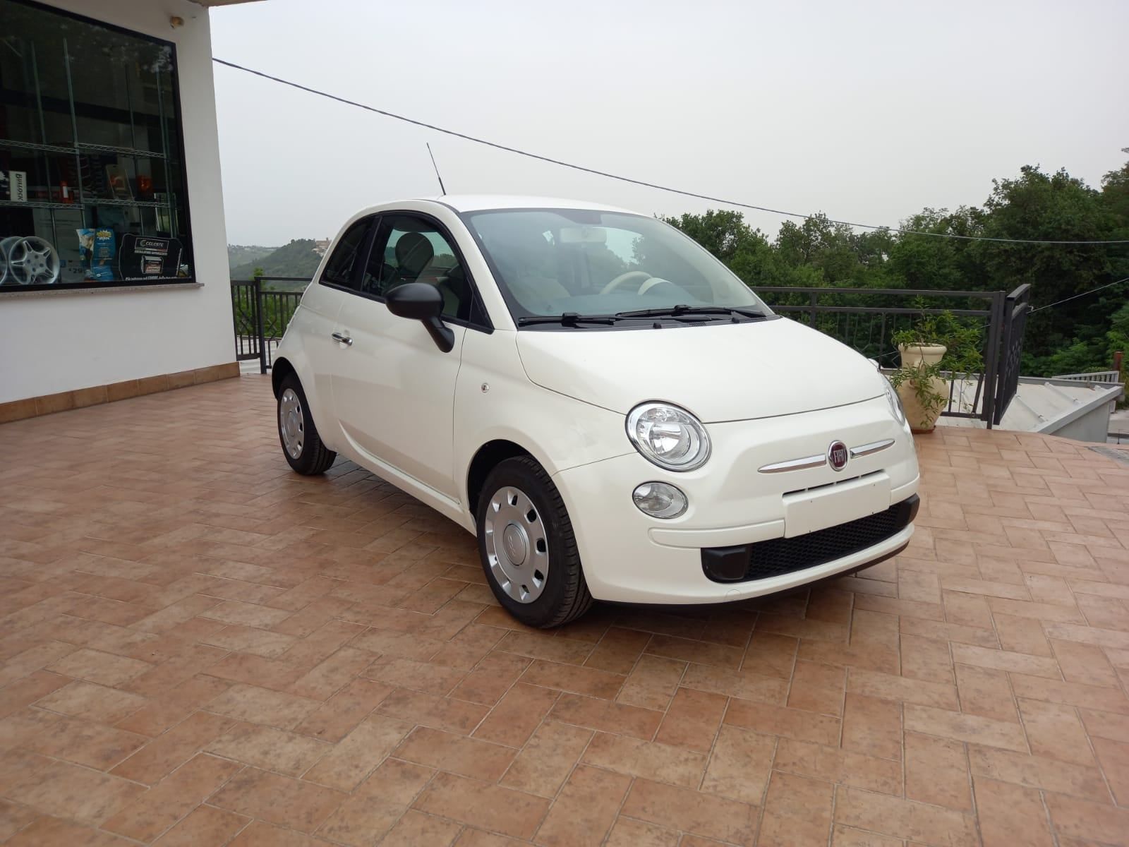fiat 500 avorio usata veduta totale