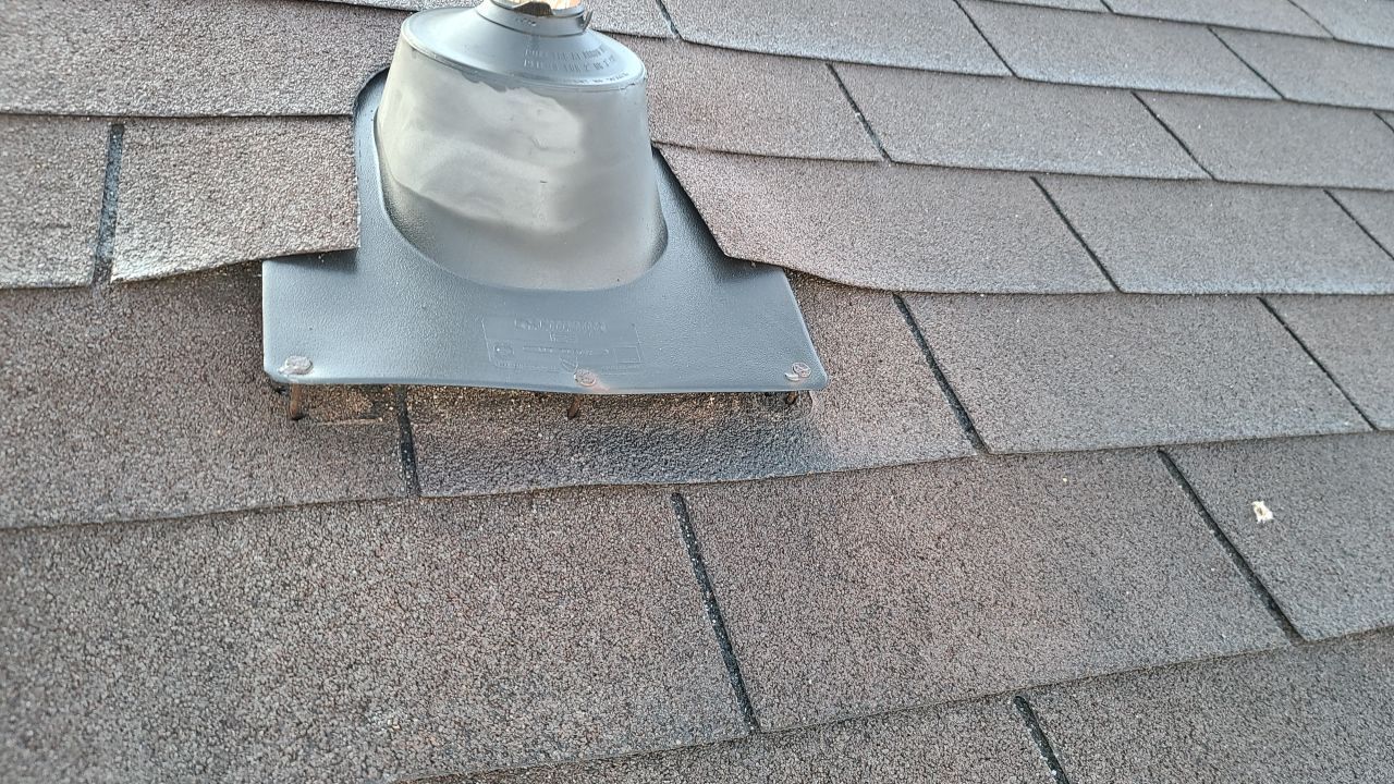 10 Things Roofing Companies need to do roof inspection Houston