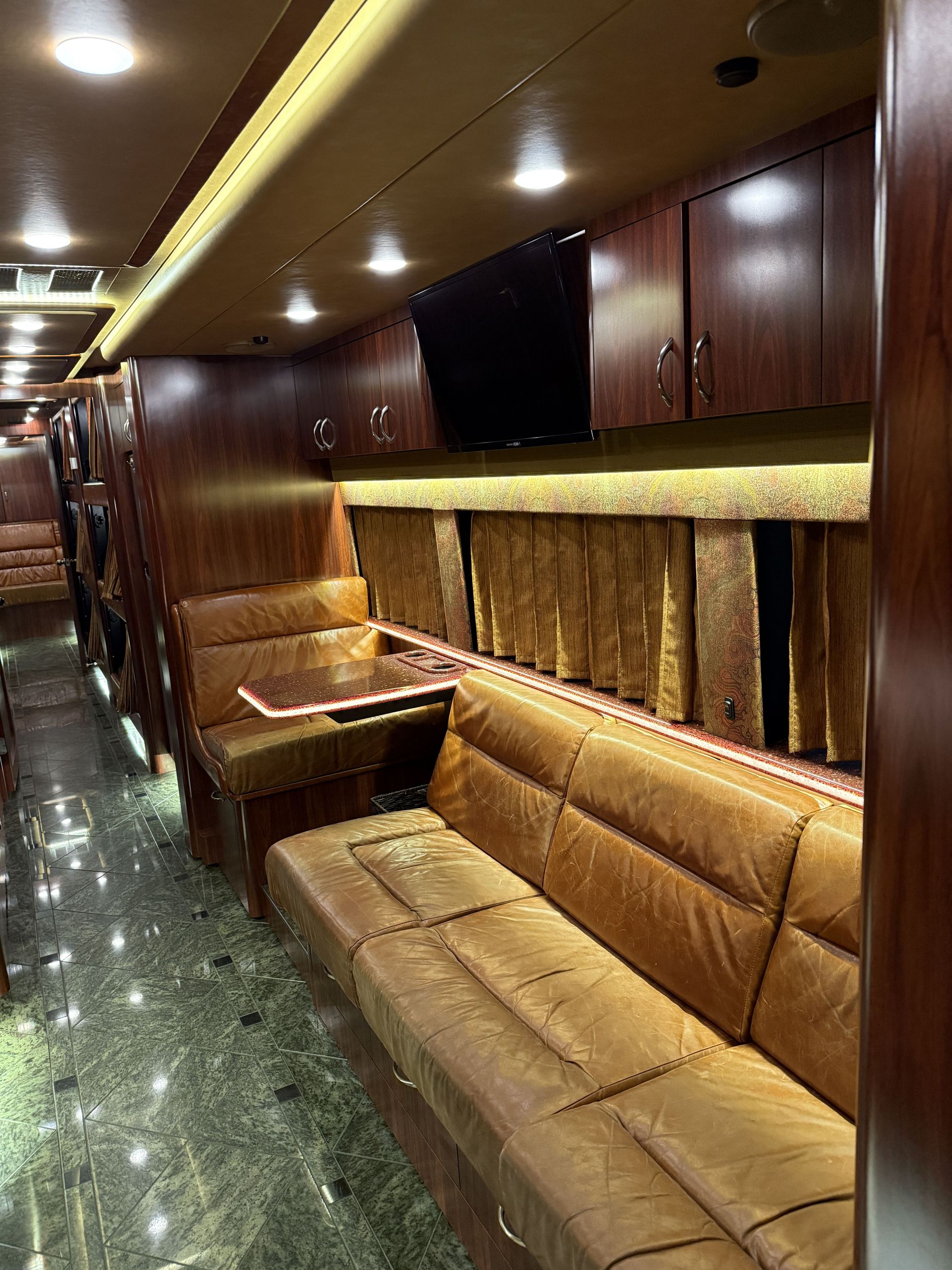 Coach 17’s climate-controlled living space with luxury finishes