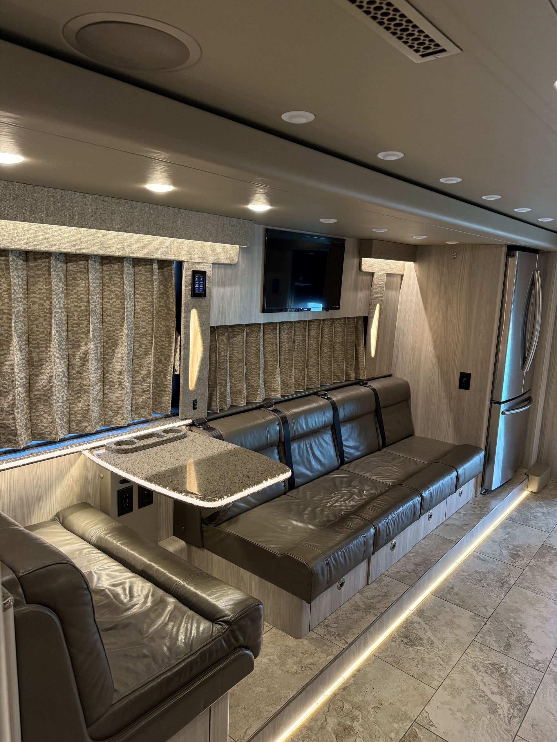 Entertainment system with flat-screen TV, DVD player, stereo, and satellite reception