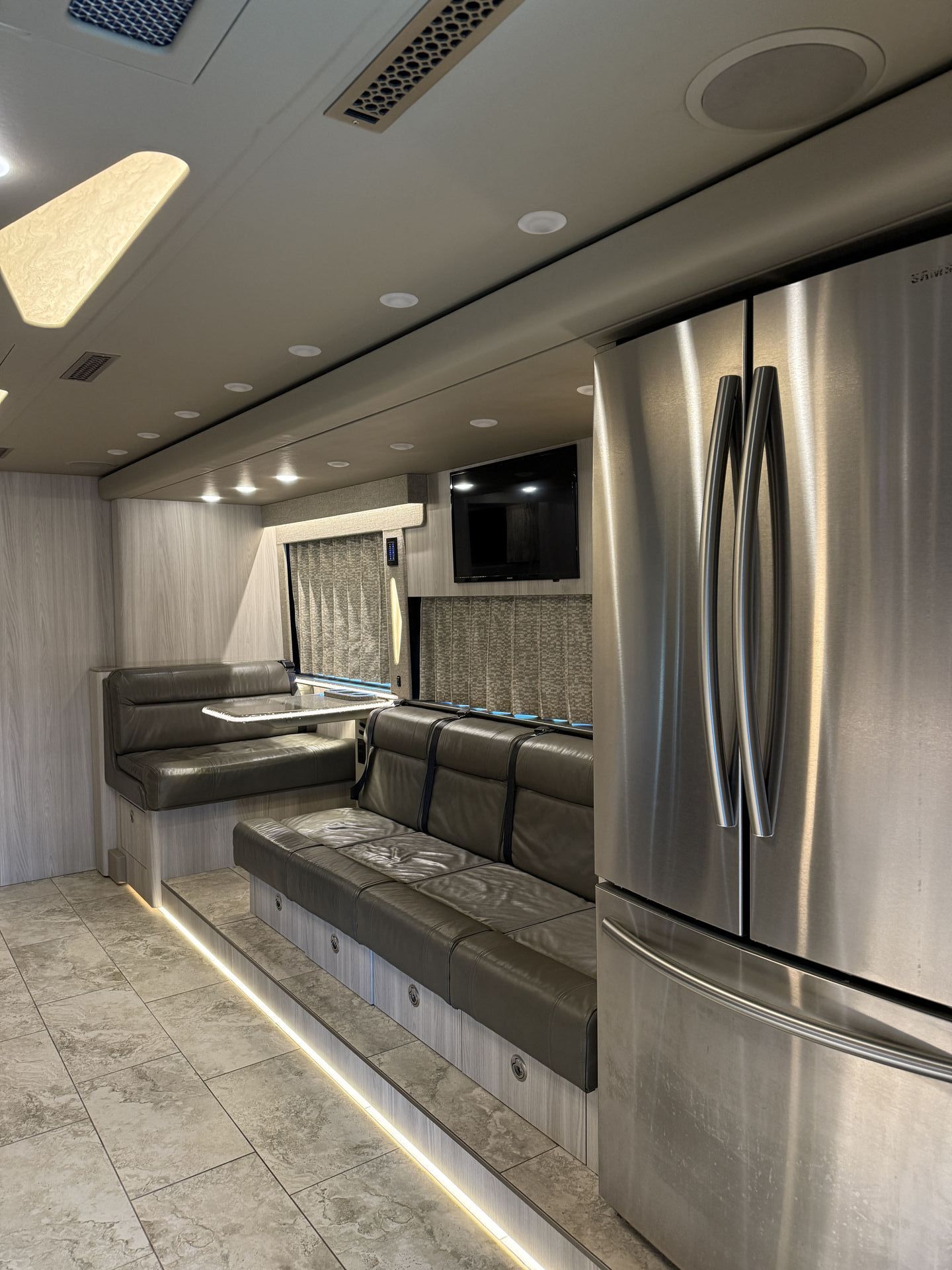 Executive Shuttle Bus Service with Driver