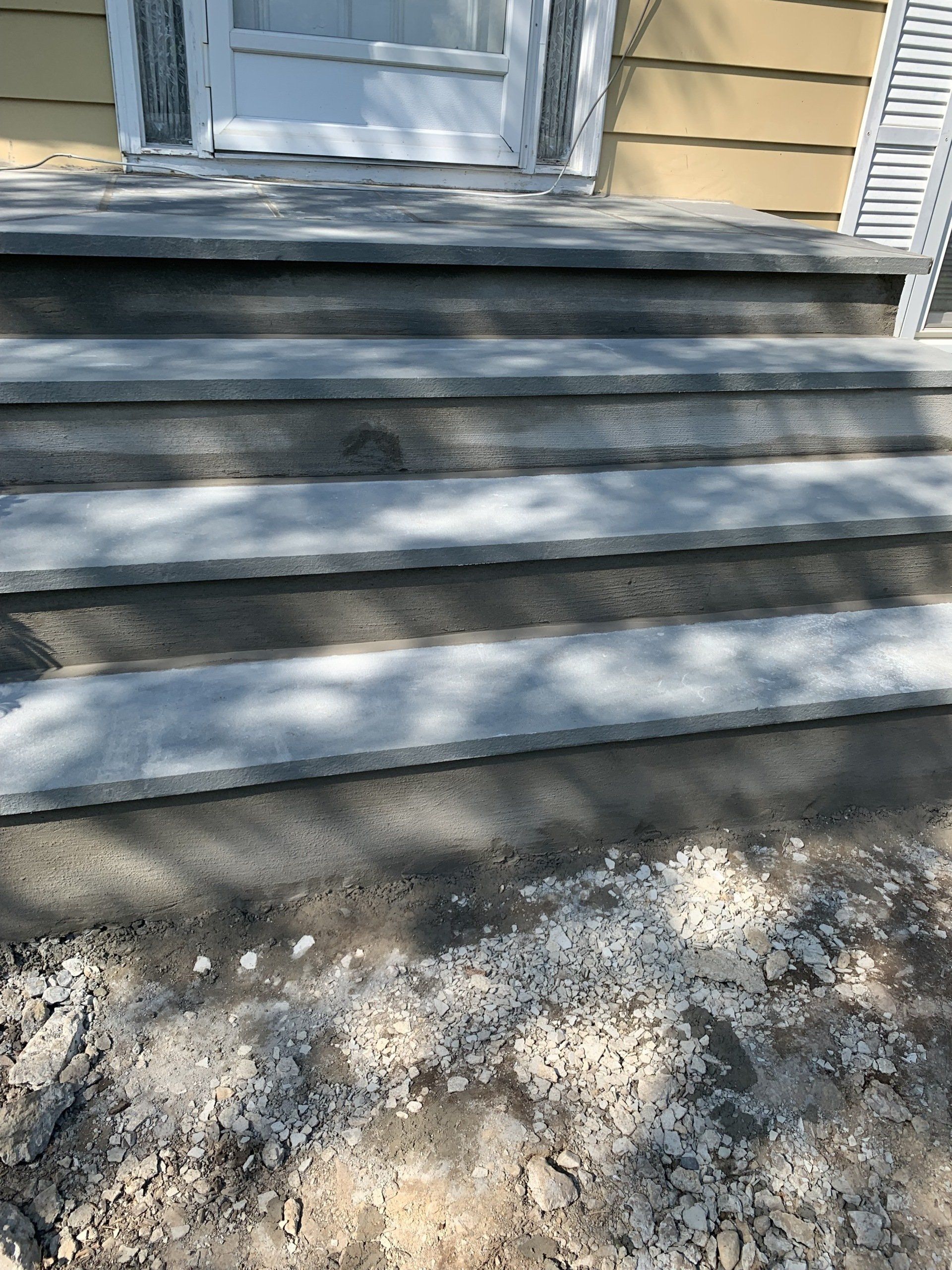 Patio Small Walkway— Hudson Valley — G & R Masonry — Hudson Valley — G & R Masonry