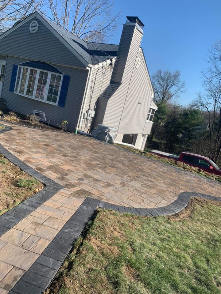 Gray And Brown Patio Slab — Hudson Valley — G & R Masonry