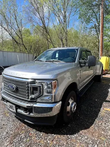 Ford auto glass repair in Mount Airy, NC
