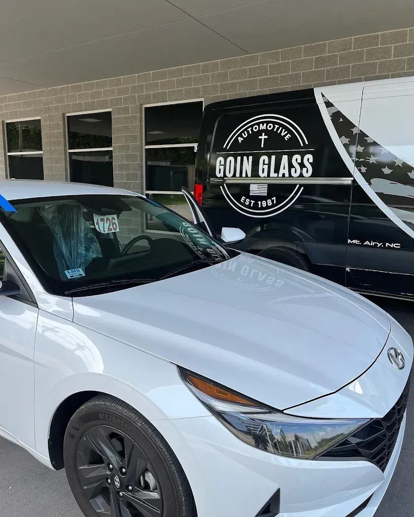 Hyundai auto glass repair in Mount Airy, NC Hyundai auto glass repair in Mount Airy, NC