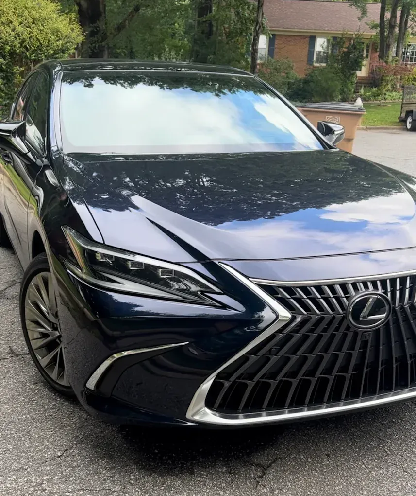 Lexus auto glass repair in Mount Airy, NC Lexus auto glass repair in Mount Airy, NC