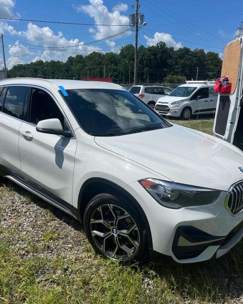 Windshield replacement in King, NC