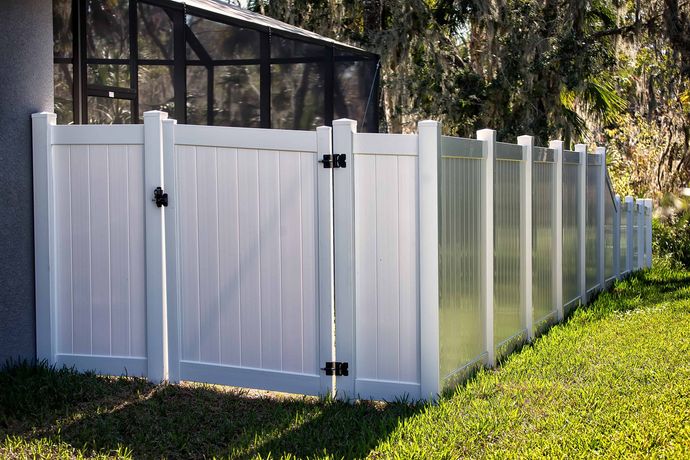 Aluminum fence services