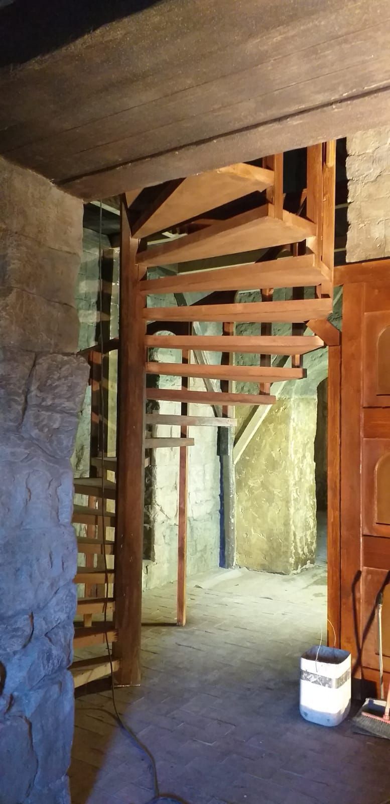 Scenografia Leonardo serie Tv