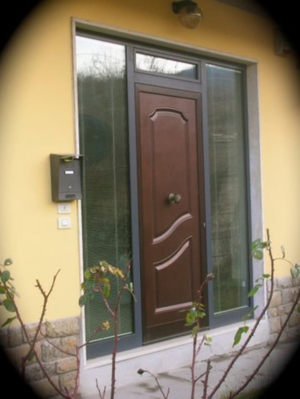 Porta d'ingresso in alluminio