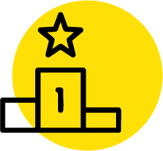  podio de ganadores del primer lugar con una estrella sobre el bloque central.  Magum Agencia de Marketing