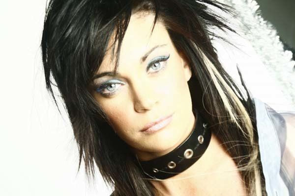 woman with black straight hair