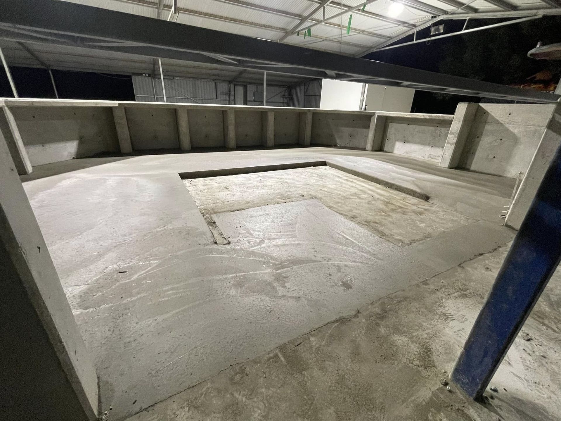 Edmunds Lyons Concreting for general, rural, and commercial concreting.