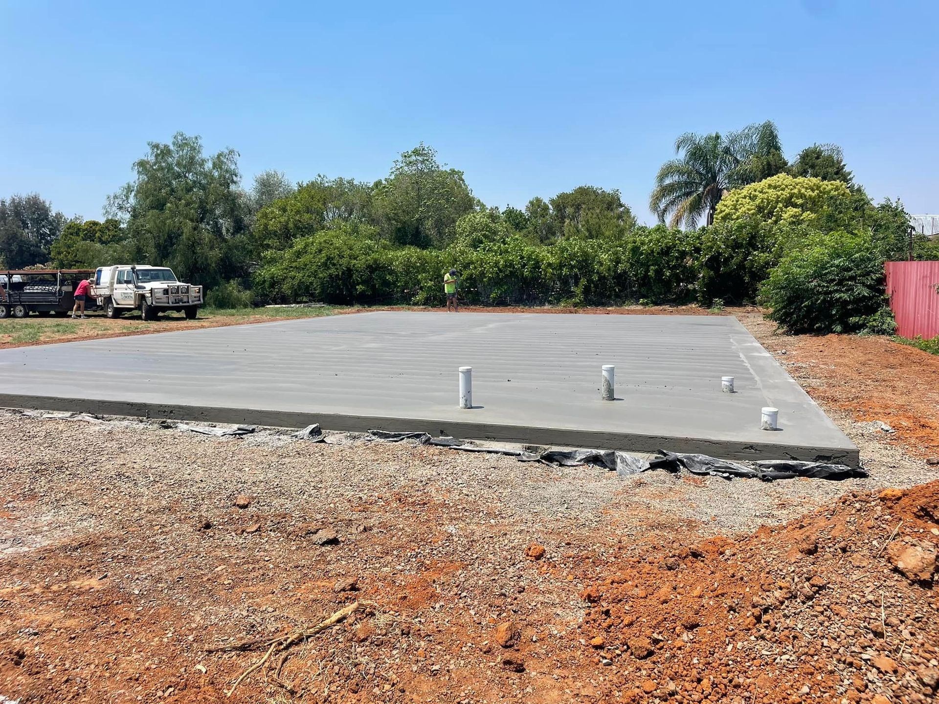 Edmunds Lyons Concreting for general, rural, and commercial concreting.
