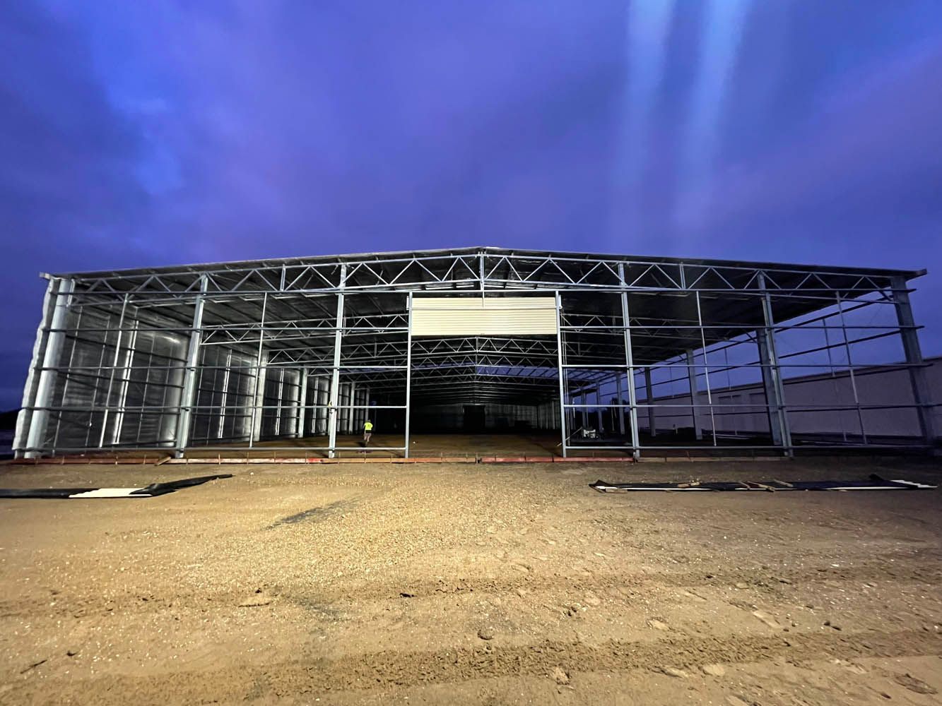 Edmunds Lyons Concreting for general, rural, and commercial concreting. 