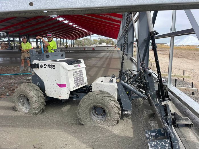Edmunds Lyons Concreting for general, rural, and commercial concreting.