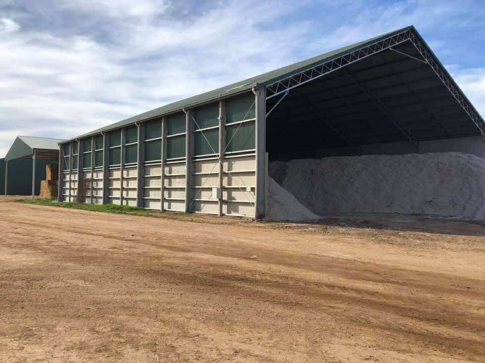 Edmunds Lyons Concreting for general, rural, and commercial concreting.