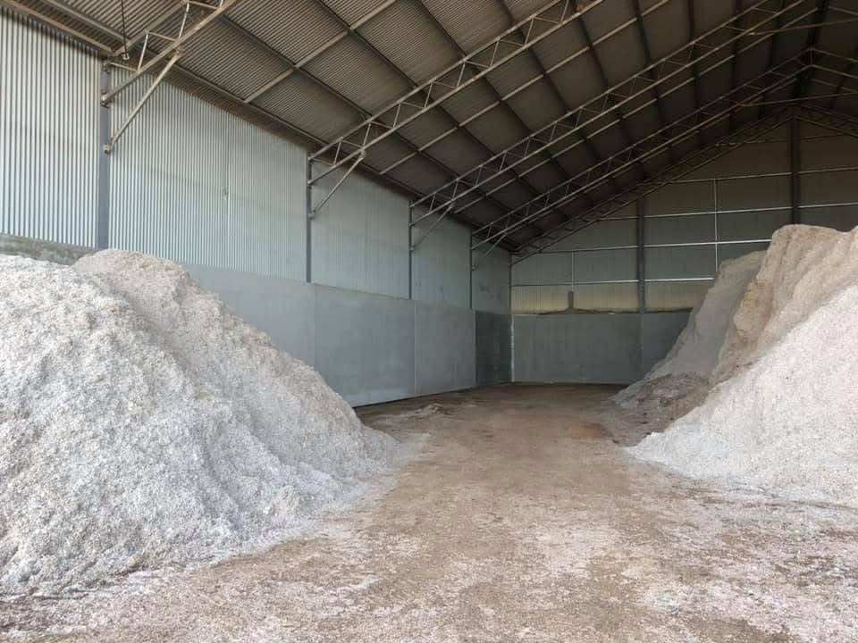 Edmunds Lyons Concreting for general, rural, and commercial concreting.