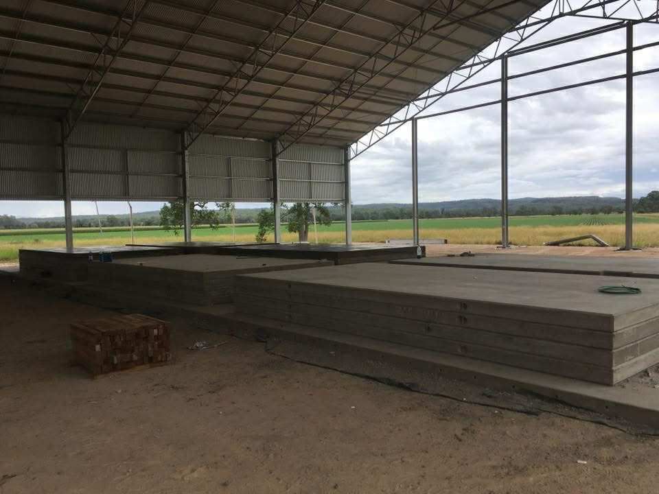 Edmunds Lyons Concreting for general, rural, and commercial concreting.