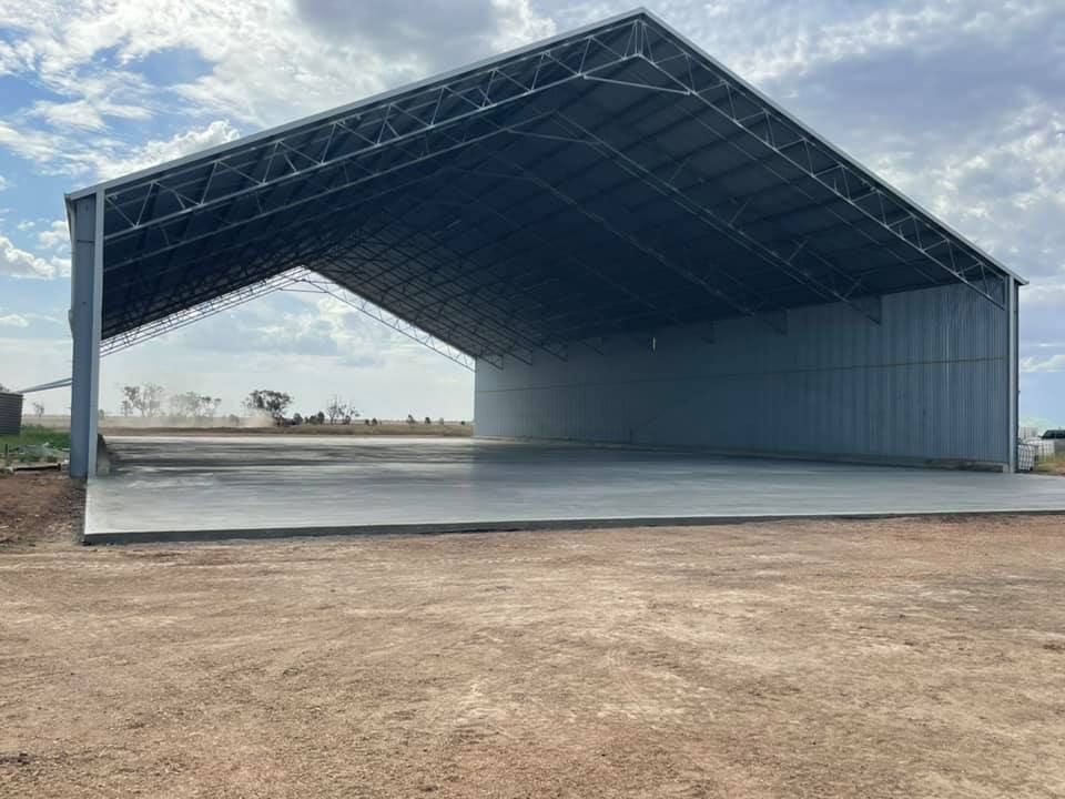 Edmunds Lyons Concreting for general, rural, and commercial concreting. 