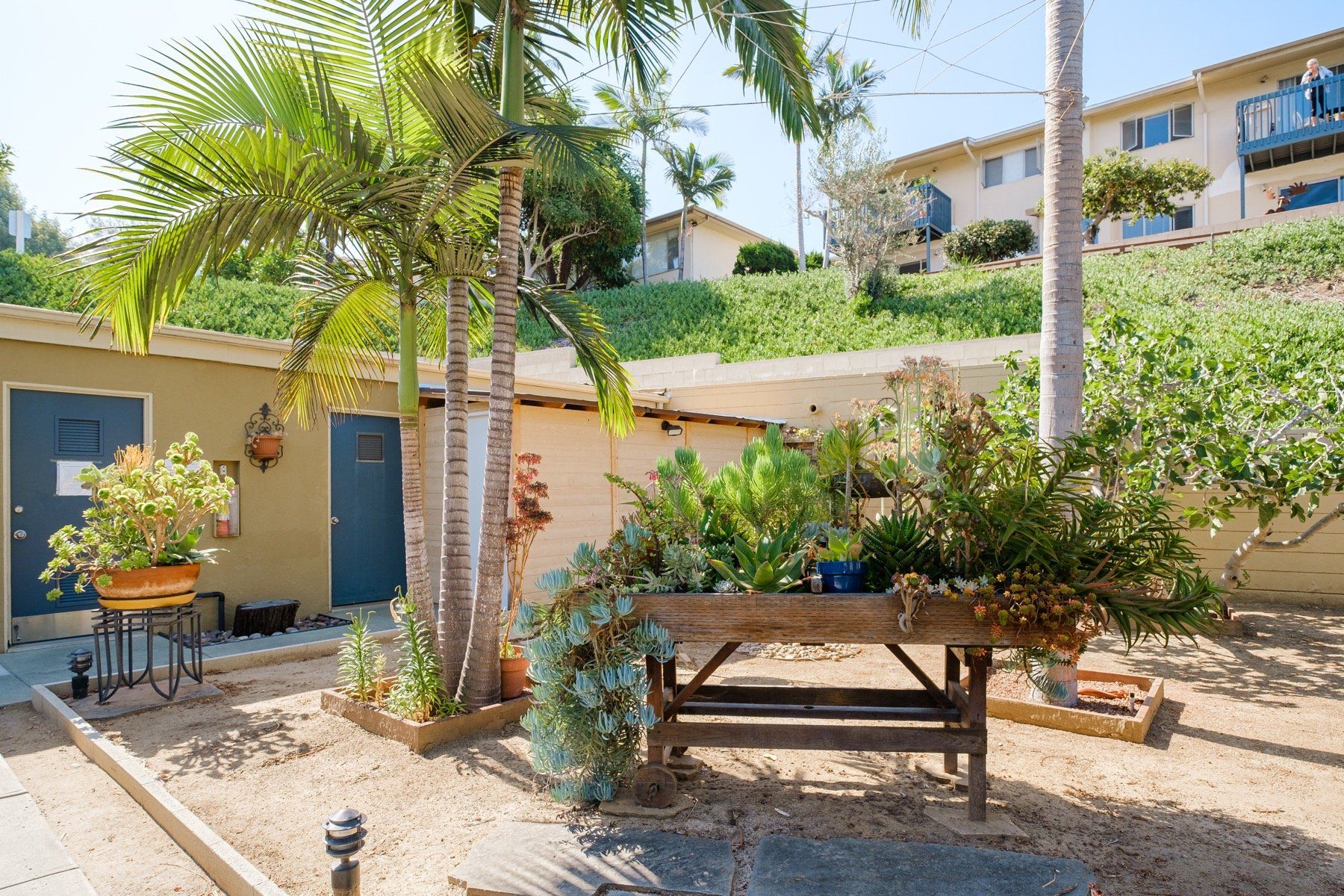 San Diego, CA Apartments for Rent Mission Hills View Online