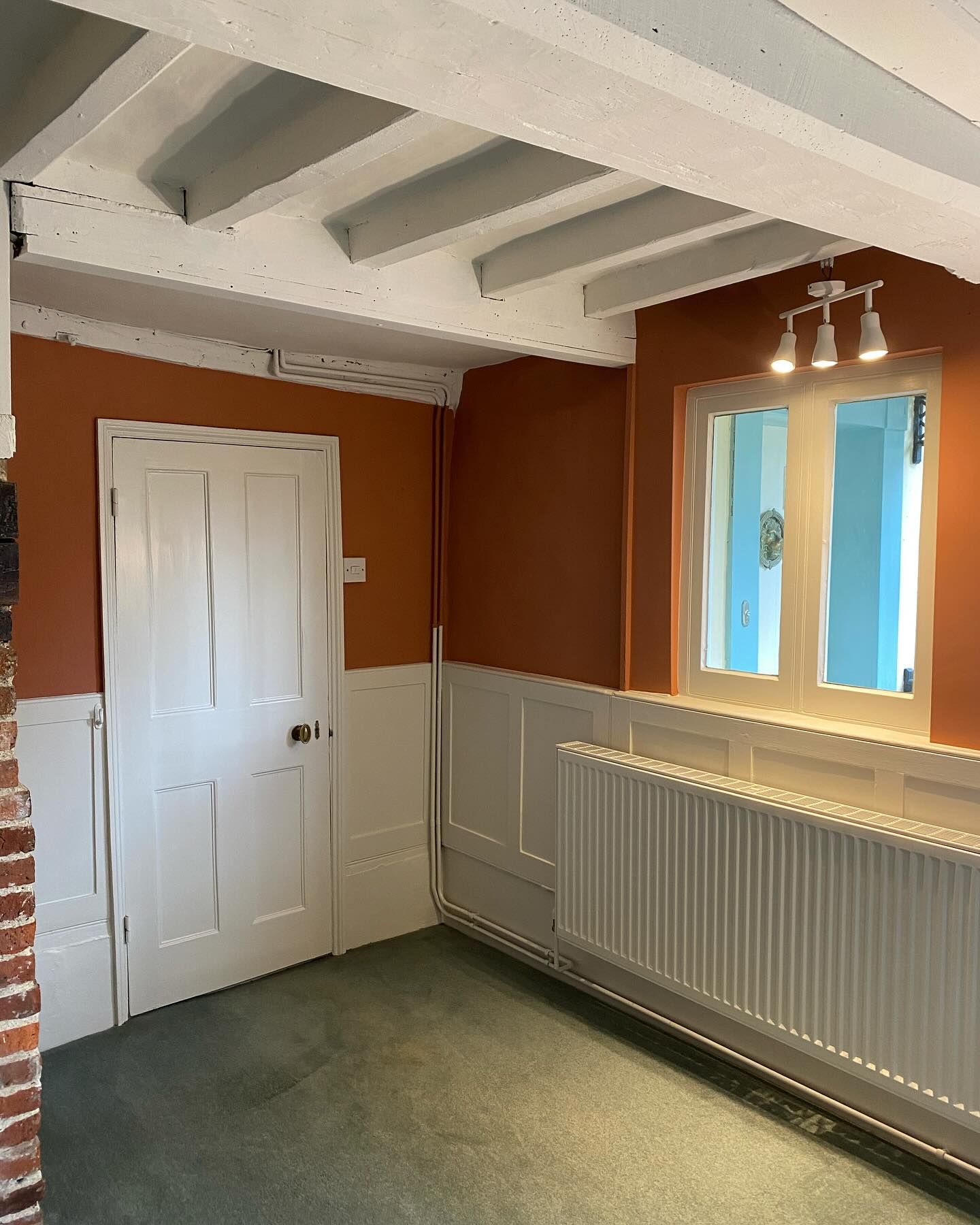 Interior painting of Suffolk timber framed property, by specialist painters DMB Painting and Decorating