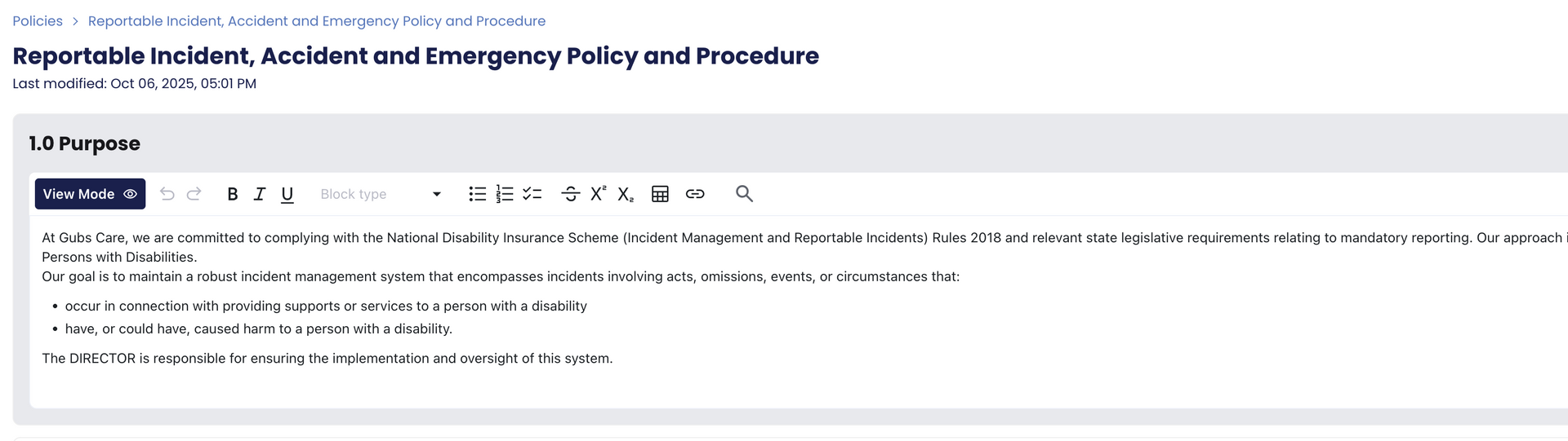 A web page with text about emergency notification procedures. A text editor with formatting options is present.
