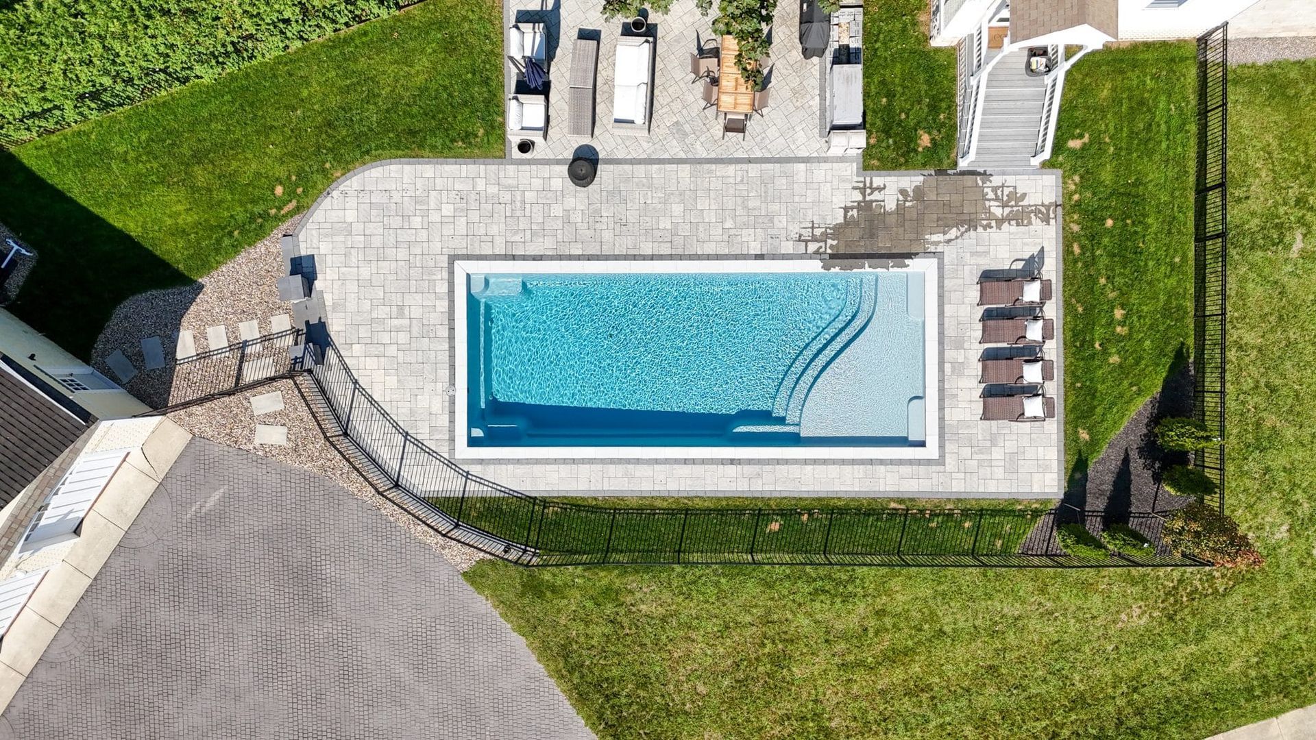 Fiberglass Rectangle Pool – Wilton, NY