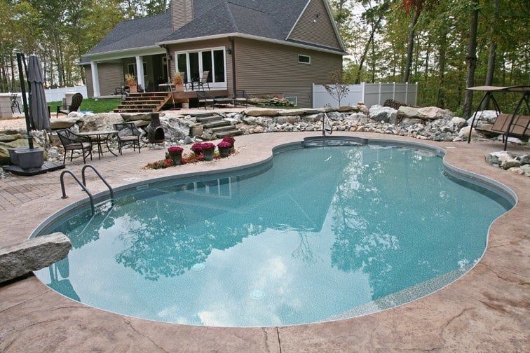 Mountain Pond Inground Pool – Halfmoon, NY