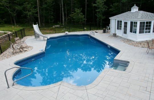 Roman End Lazy L Inground Pool – Rotterdam, NY