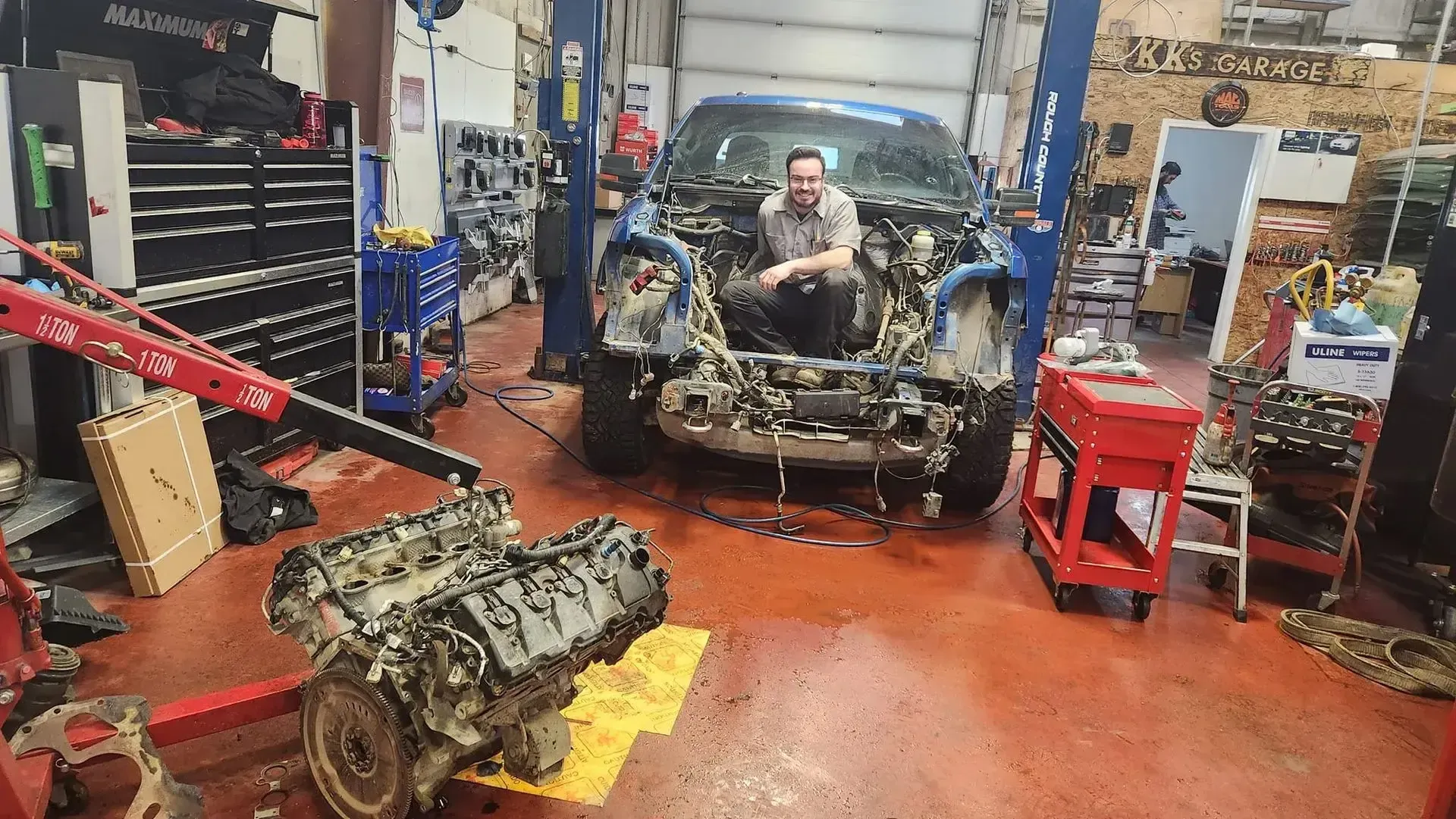 Mechanic Working On Engine Rebuild In Shop | KK’S GARAGE