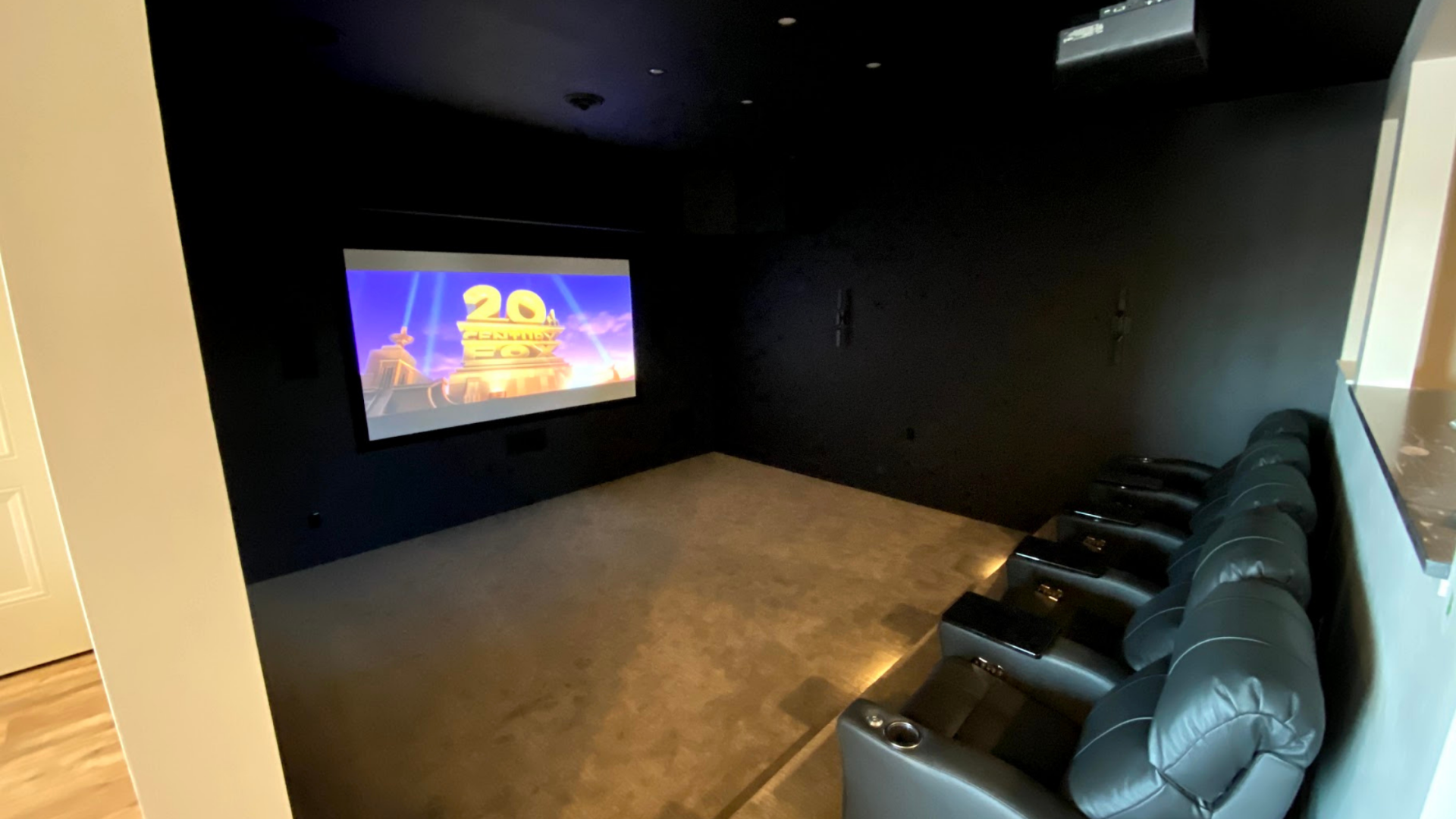 evolved habitat - home theater green bay wi