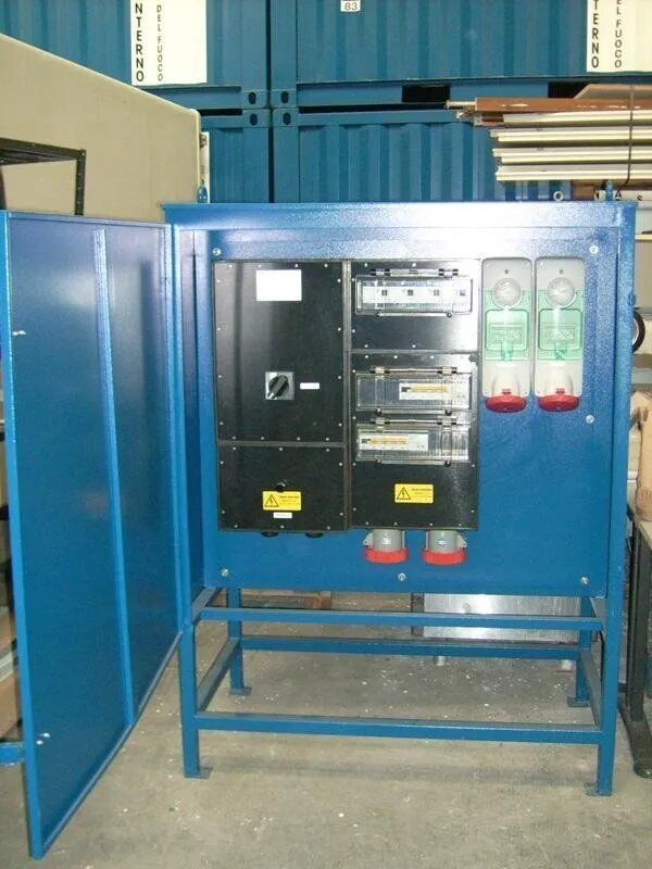 Cabina elettrica e noleggio di ponteggi Salerno