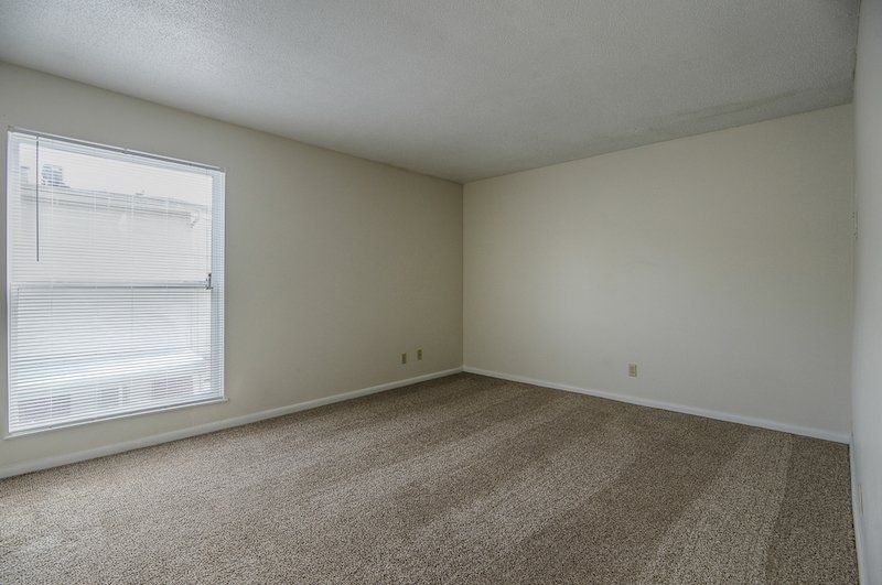 1 bed 1 bath Bedroom