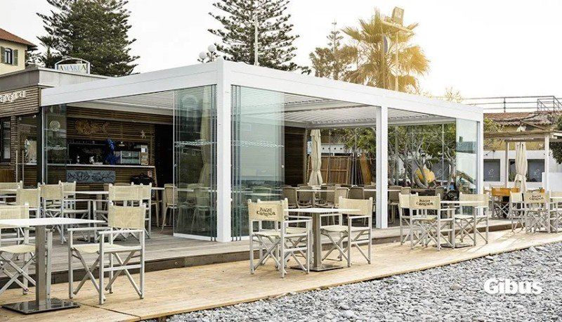 Pergole bioclimatiche - modello Med Twist