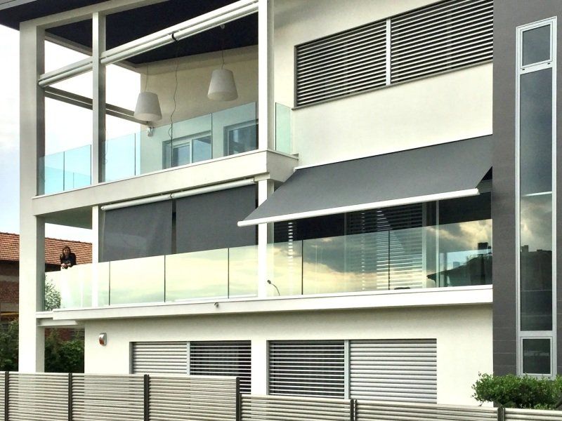 Tenda a bracci Duck e Tende a caduta con magnete Tolo