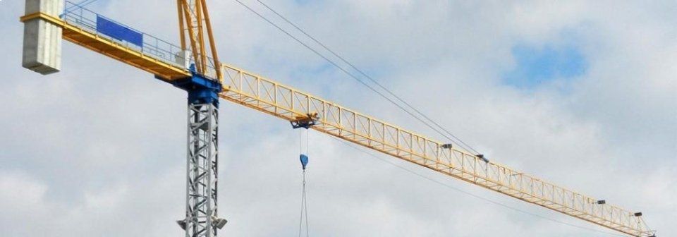 Gru in cantiere